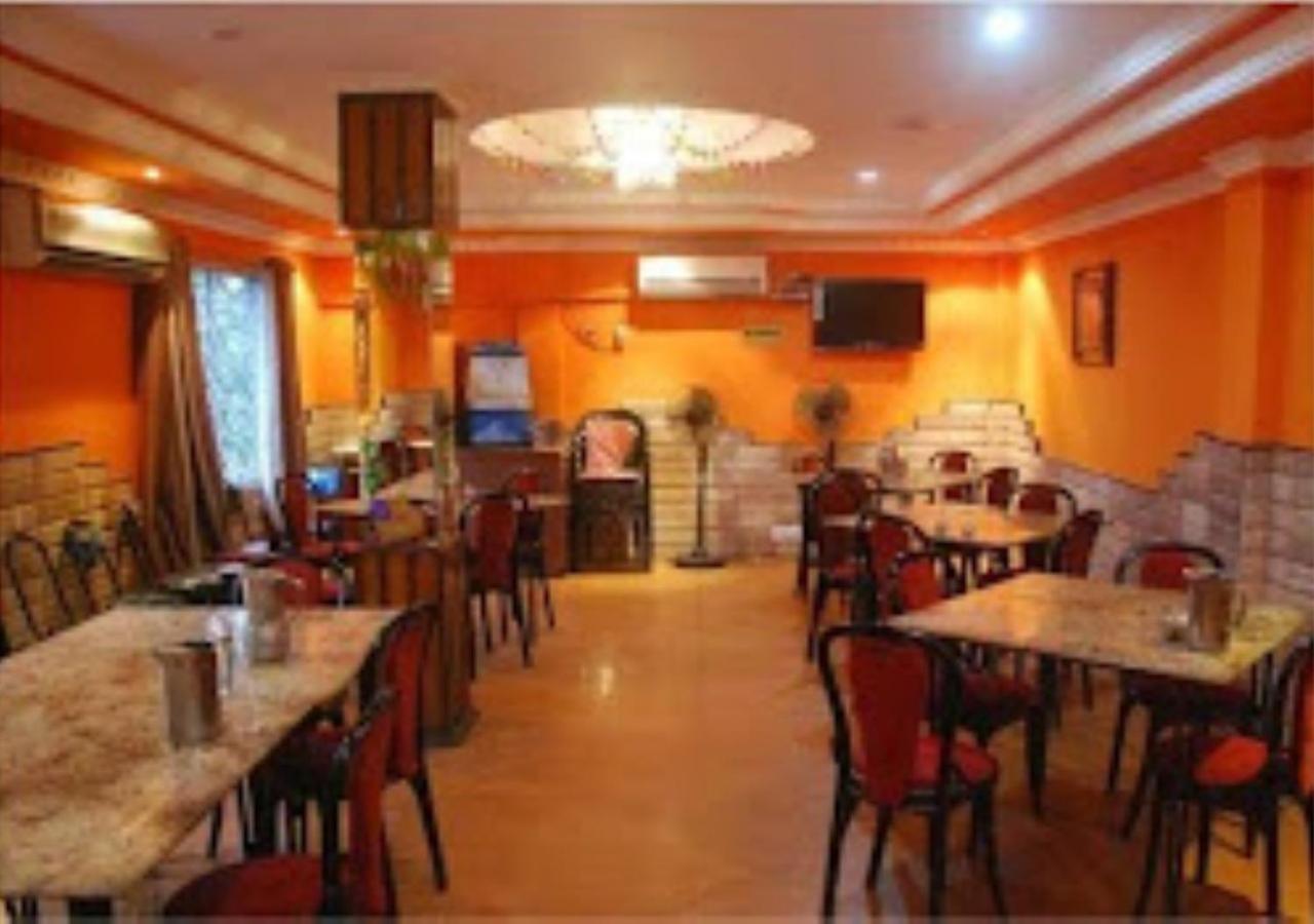 בובנשוואר Hotel Venus Inn Bhubaneshwar מראה חיצוני תמונה