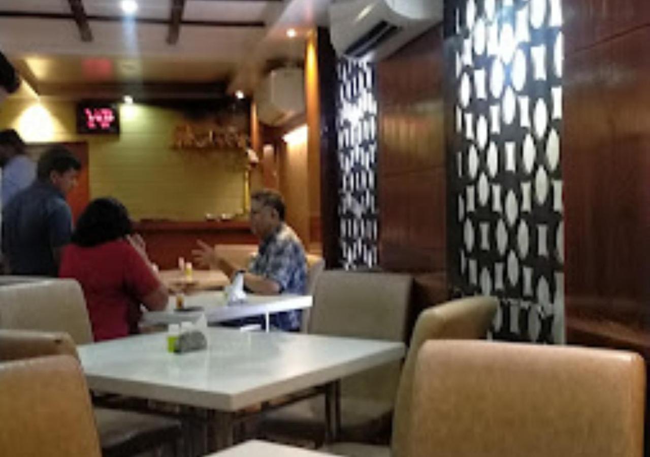 בובנשוואר Hotel Venus Inn Bhubaneshwar מראה חיצוני תמונה